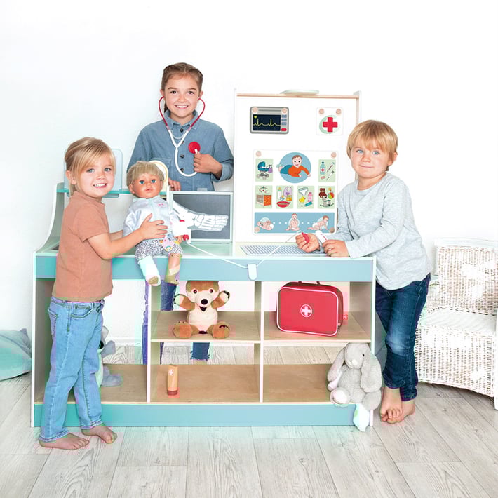 Beleduc Doctor’s Office, 3 in 1