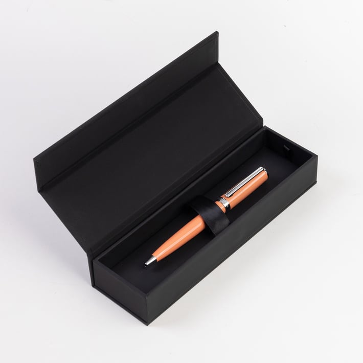 Hugo Boss Химикалка Gear Icon, в кутия, светлооранжева