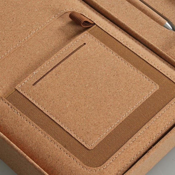 Комплект тефтер и химикалка Floral Cork, в кутия