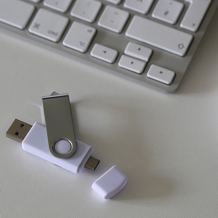 USB флаш памет Swivel, USB 3.0, 16 GB, Type-C OTG, бяла